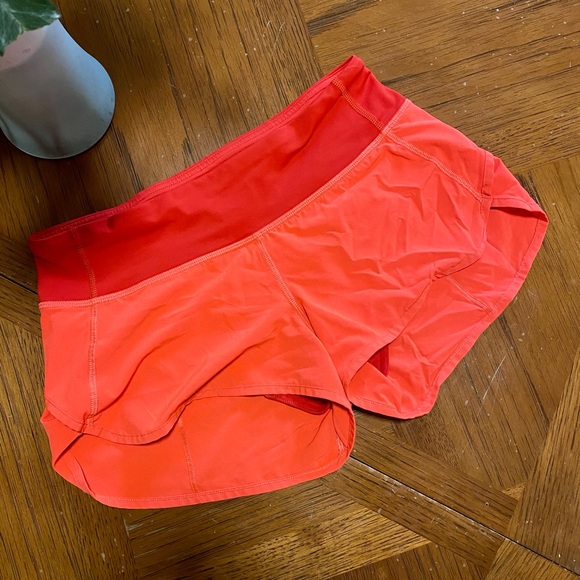 Lululemon Shorts • Size 4 • Two toned, red and orange/pink with back zipper - Picture 10 of 10